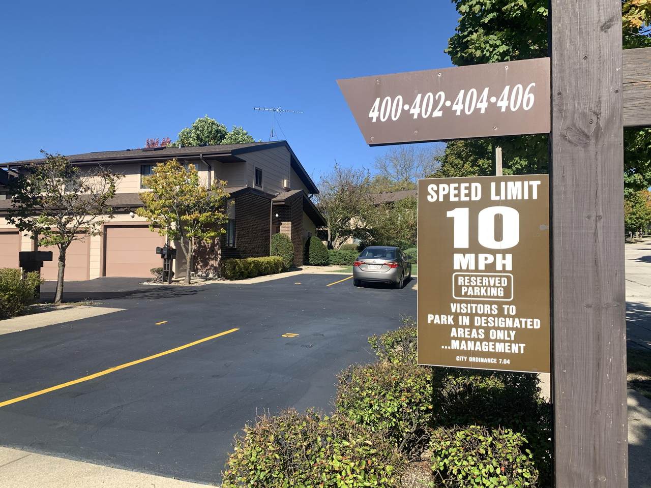 400 Sheffield Rd - Photo 1