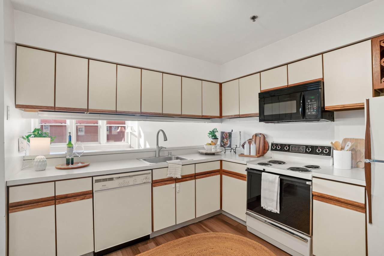 234 Broadway - Photo 1