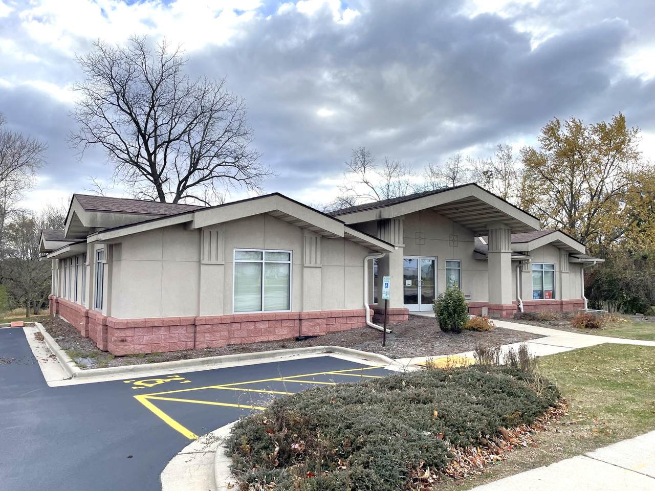 1519 Washington St - Photo 1