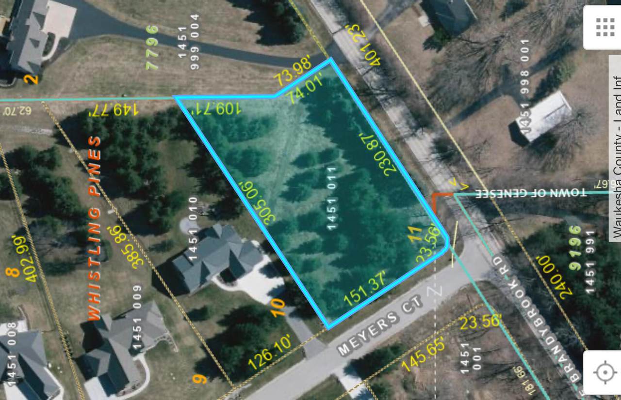 902 Meyers Ct - Photo 1