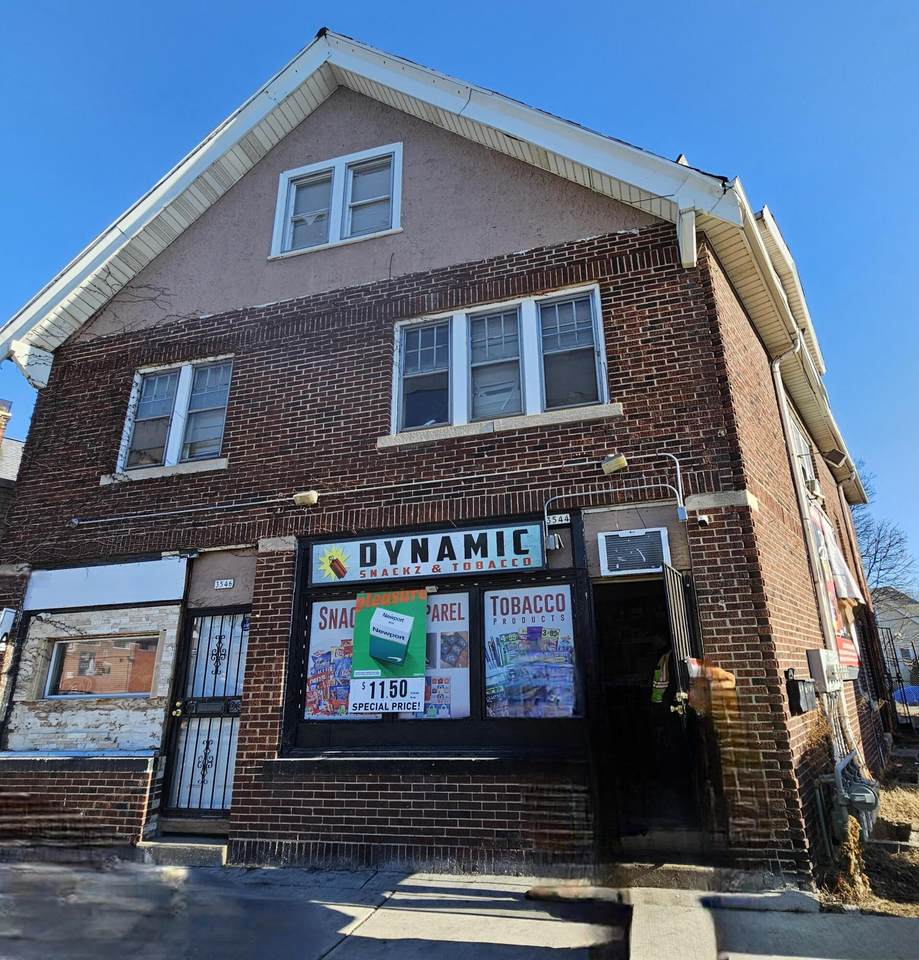 3544 Teutonia Ave - Photo 1