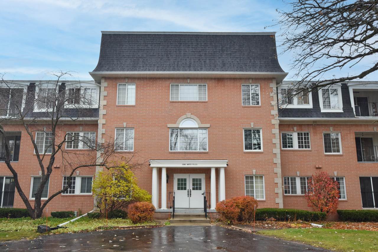 12990 Bluemound Rd - Photo 1