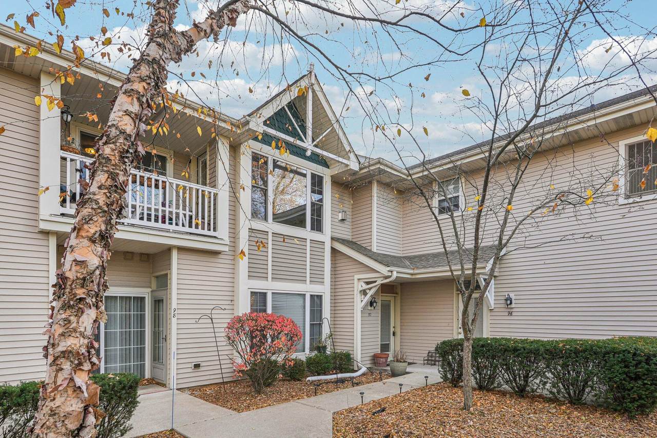 6170 Walnut Ln - Photo 1