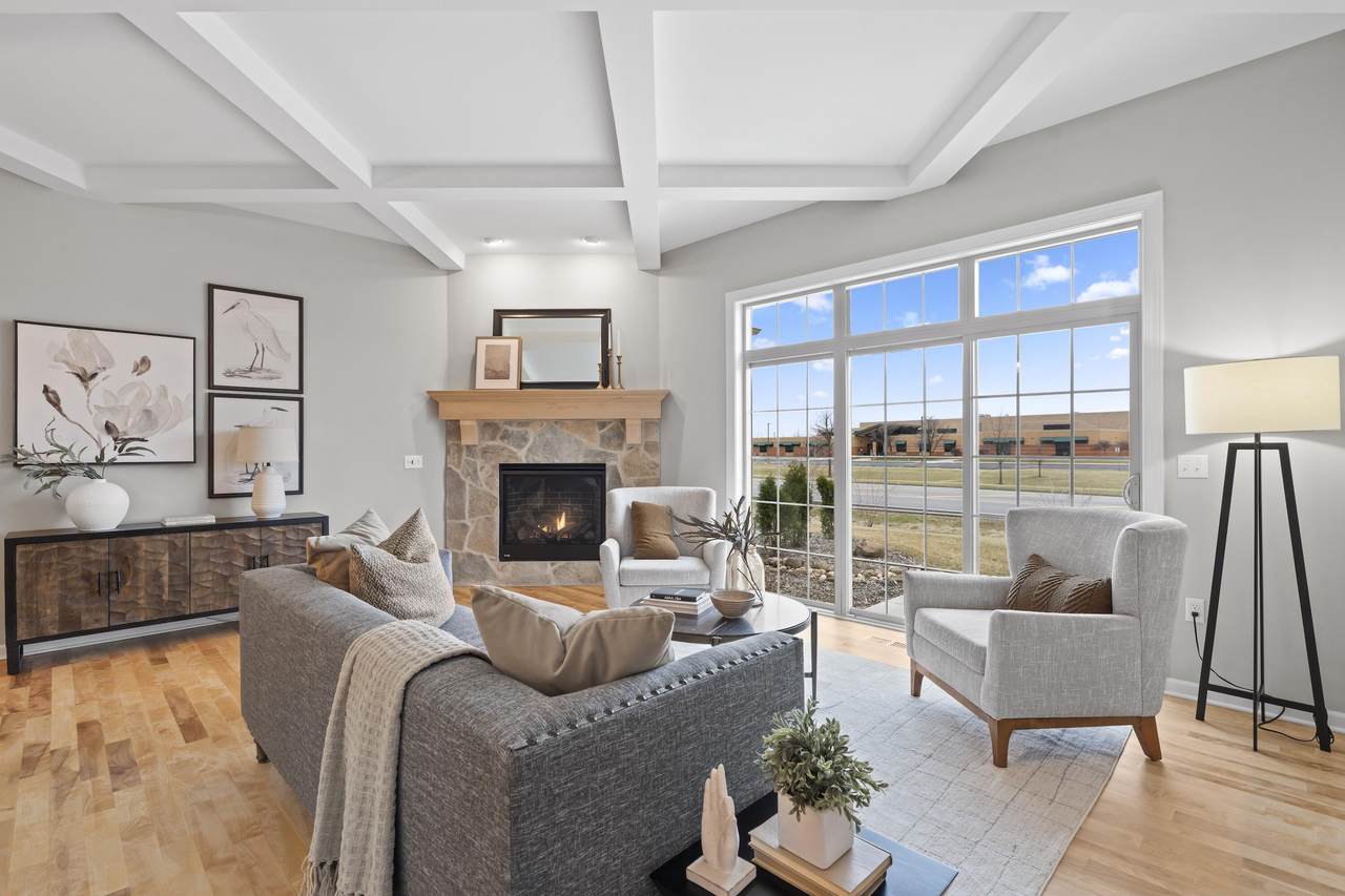 W64N1091 Stone Lake Cir - Photo 1