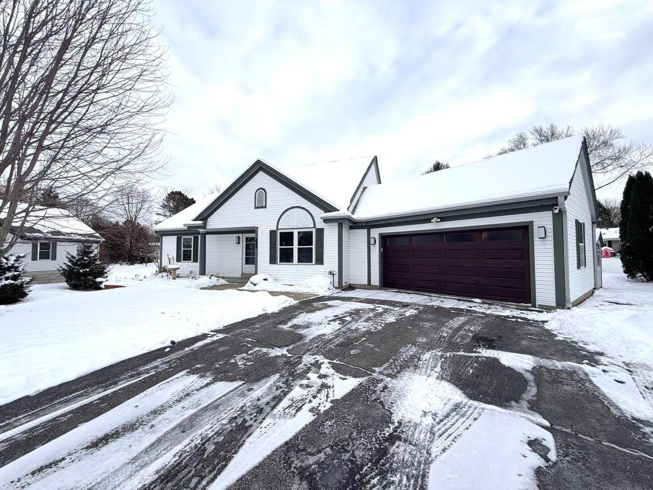 198 Cramer Ave - Photo 1