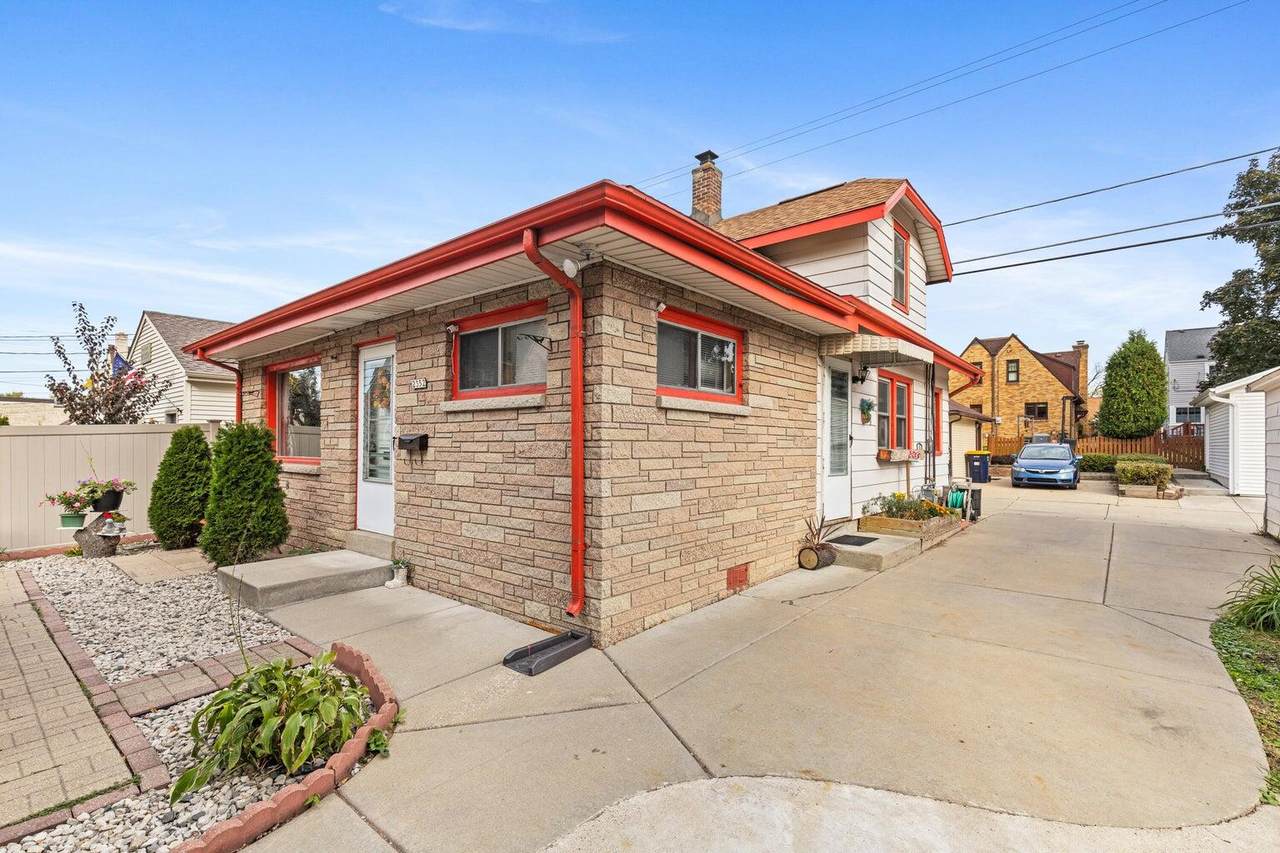 2352 79th St - Photo 1