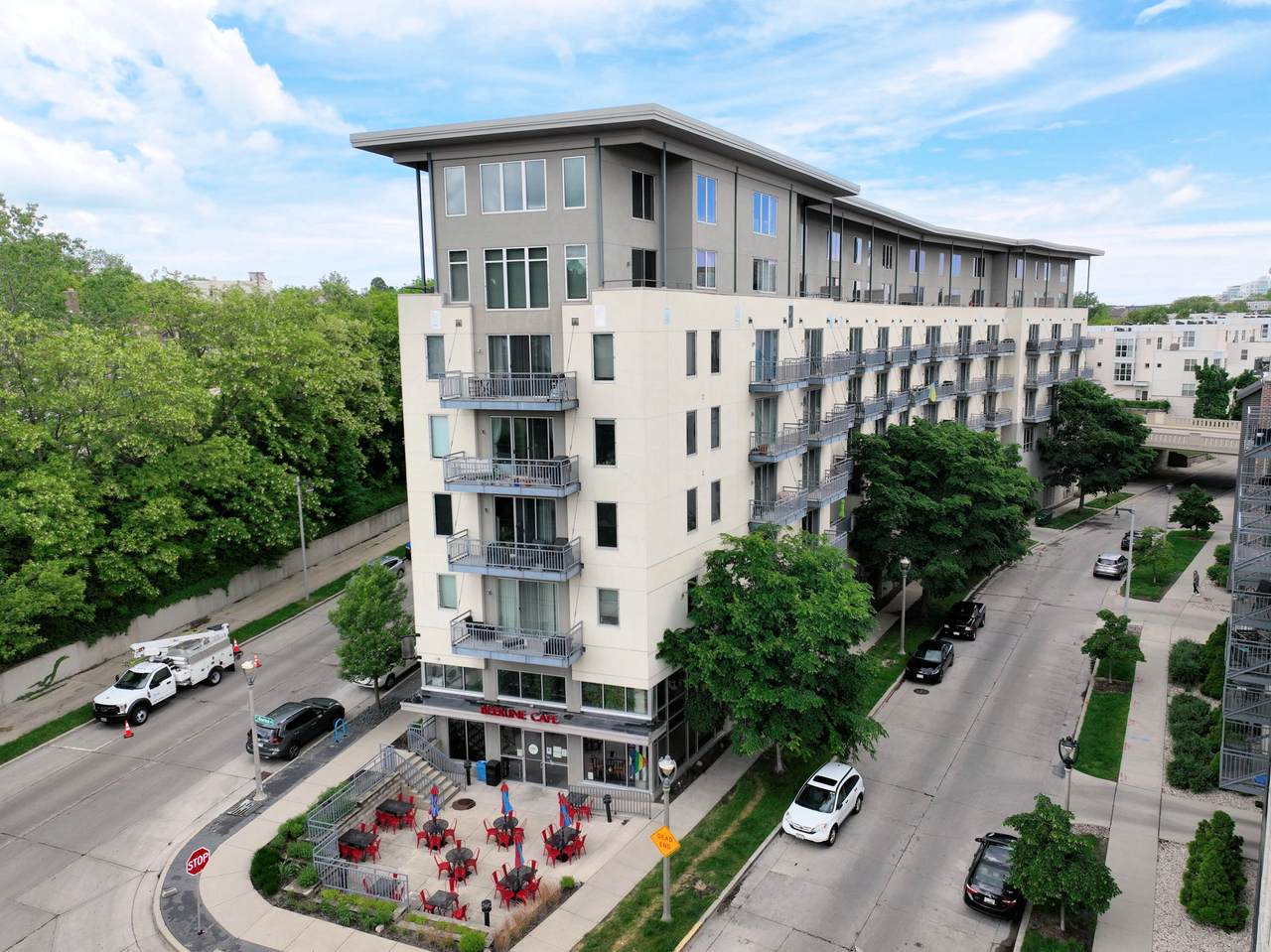 2080 Commerce St - Photo 1