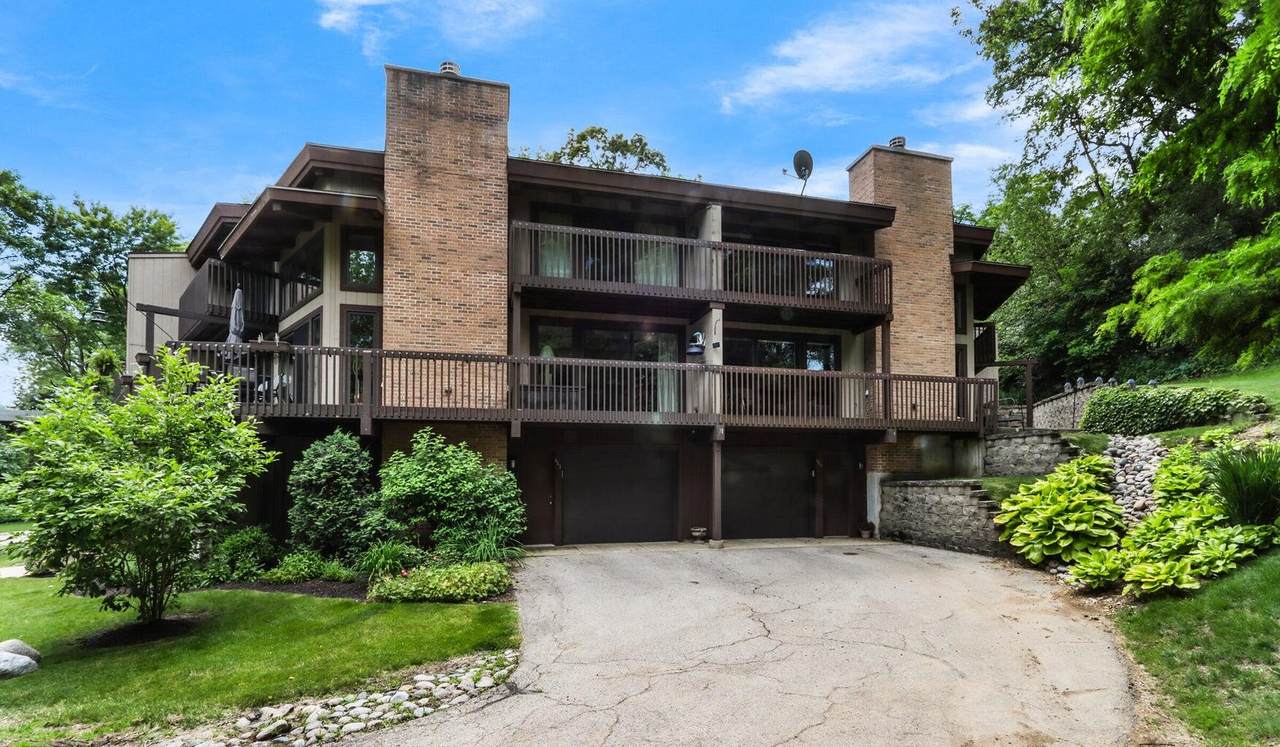 850 Hillside Dr - Photo 1