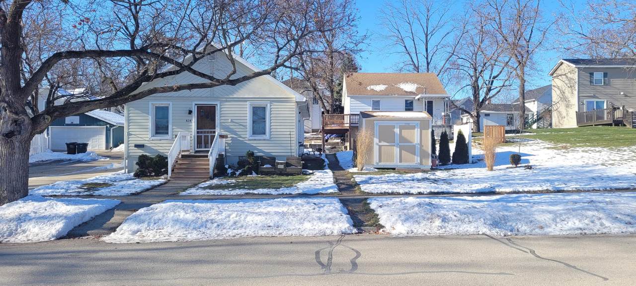 424 Sage St - Photo 1