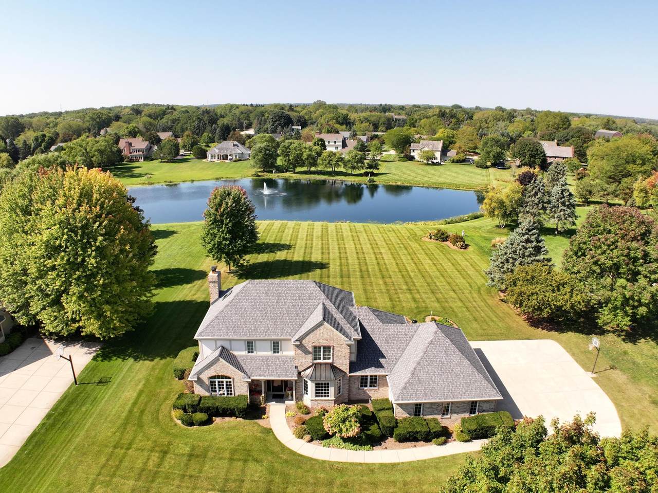 11811 Lantern Ln - Photo 1