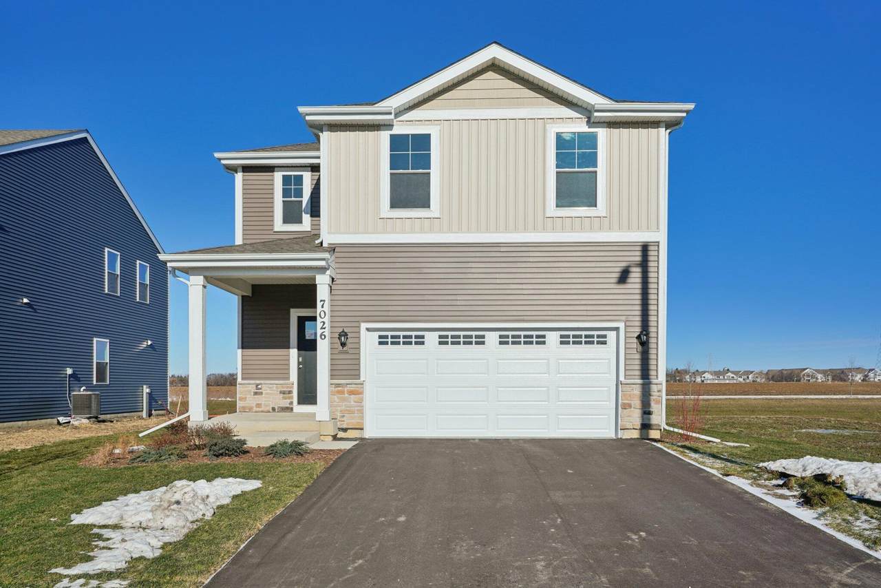 7026 Oakmont Rd - Photo 1