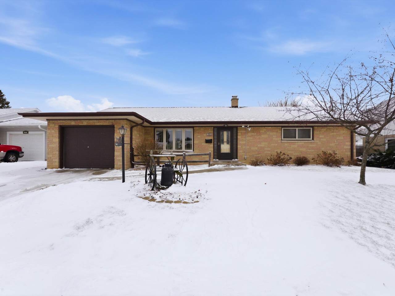 1223 25th St - Photo 1