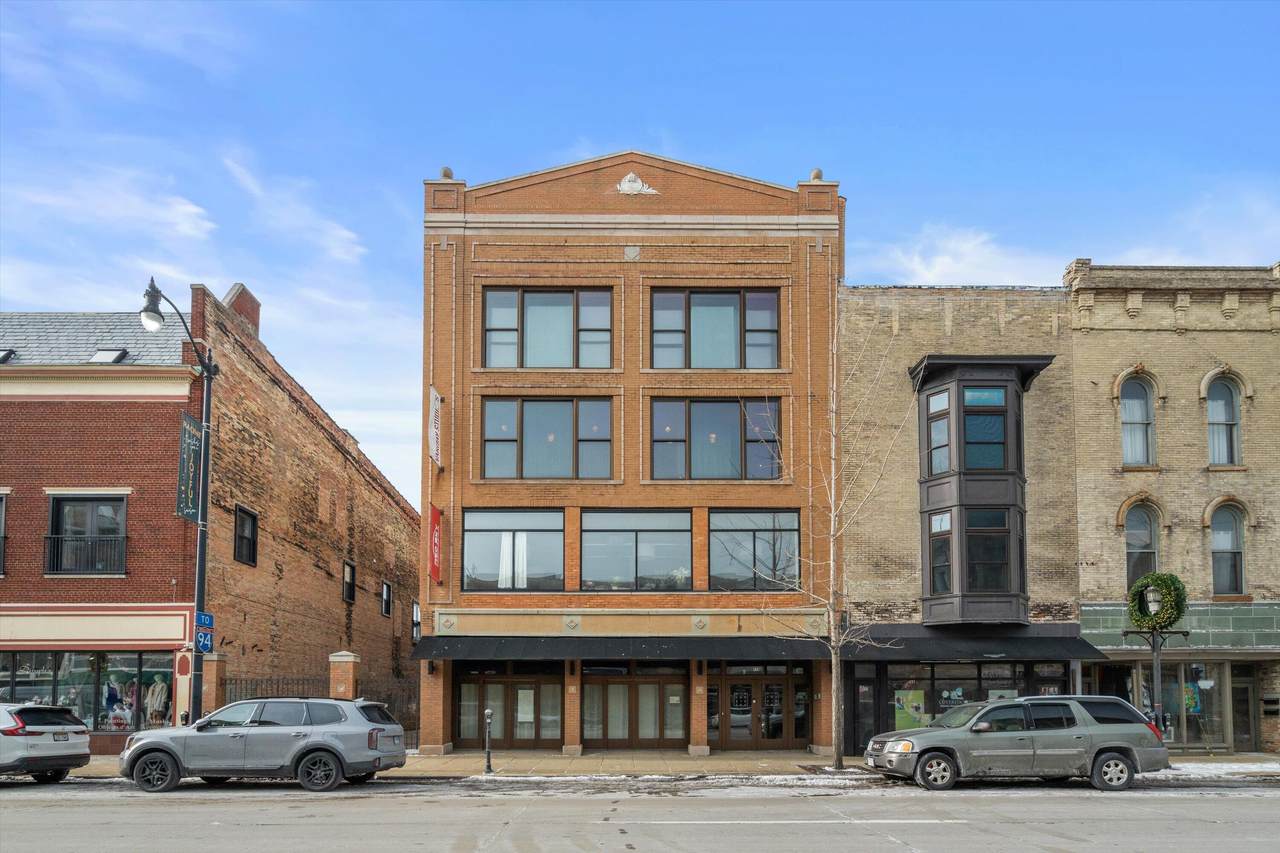 410 Main St - Photo 1