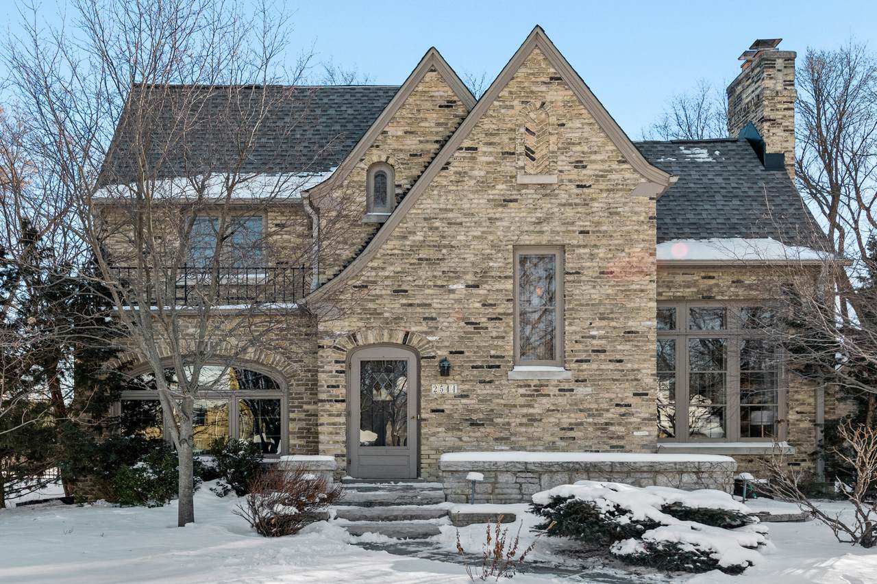 2544 91st St - Photo 1