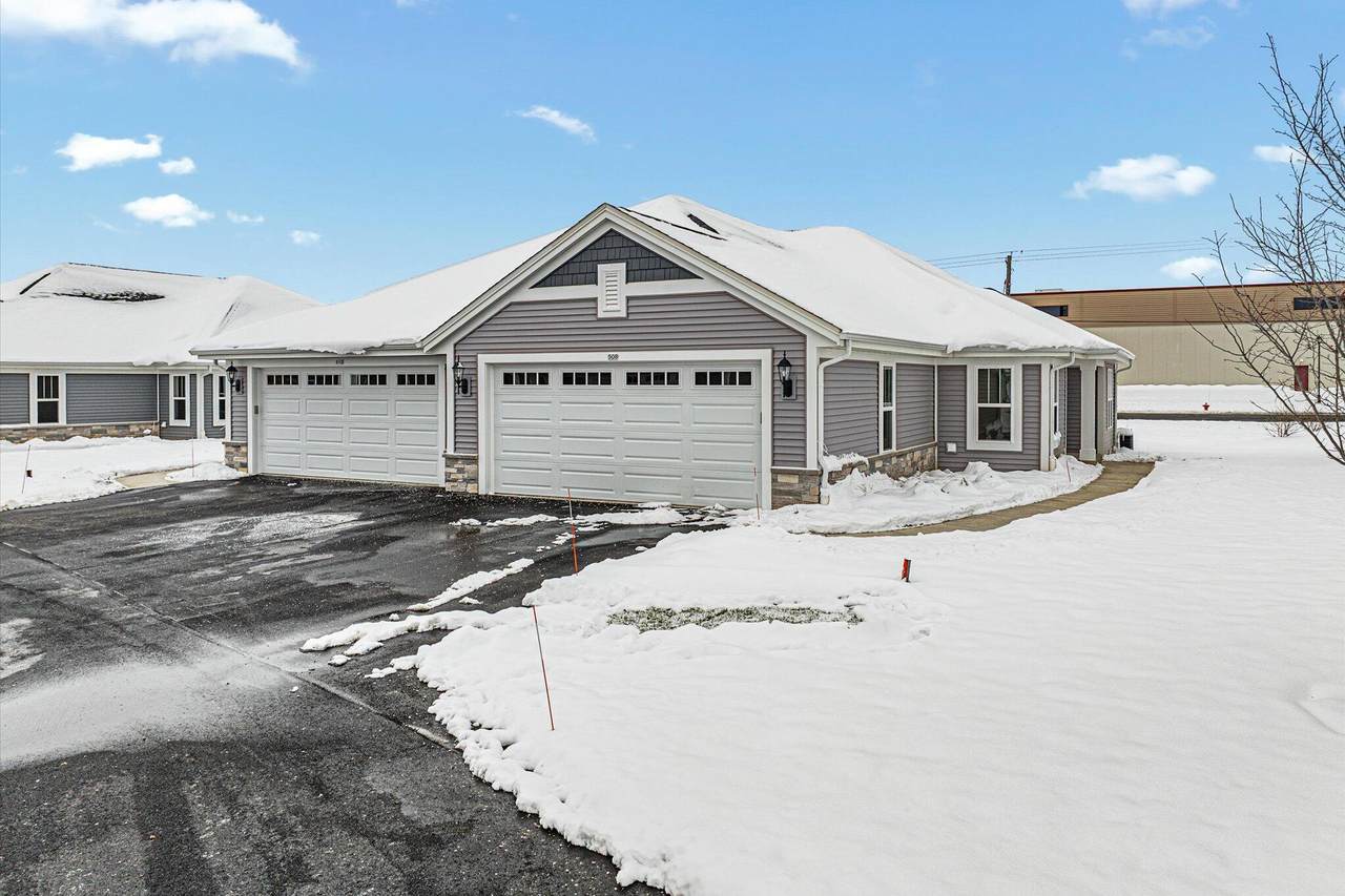 508 Hunter Oaks Blvd - Photo 1