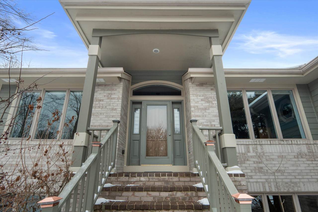 N93W25145 Bittersweet Dr - Photo 1