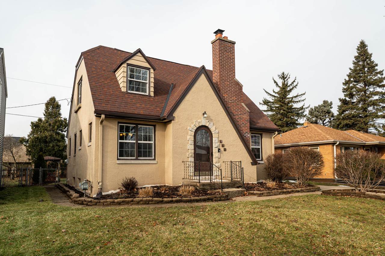 331 111th St - Photo 1