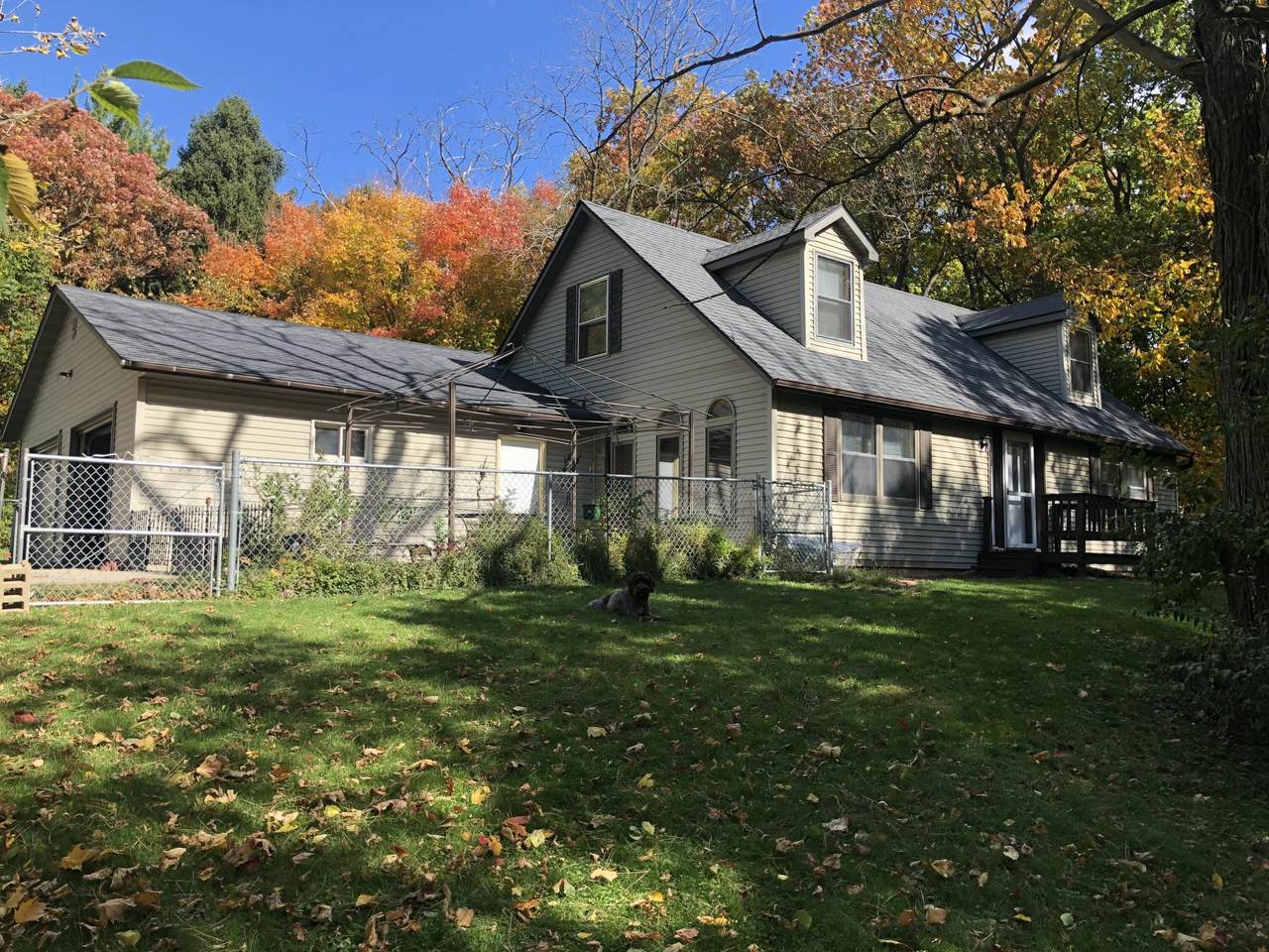 W229S8060 Big Bend Dr - Photo 1