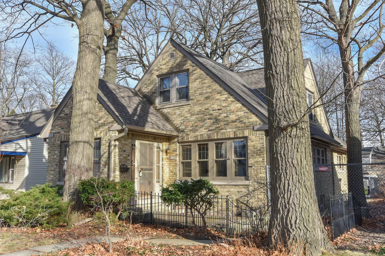 5730 35th St - Photo 1