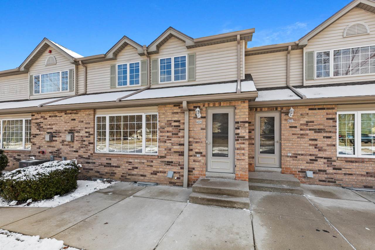 4225 Grange Ave - Photo 1