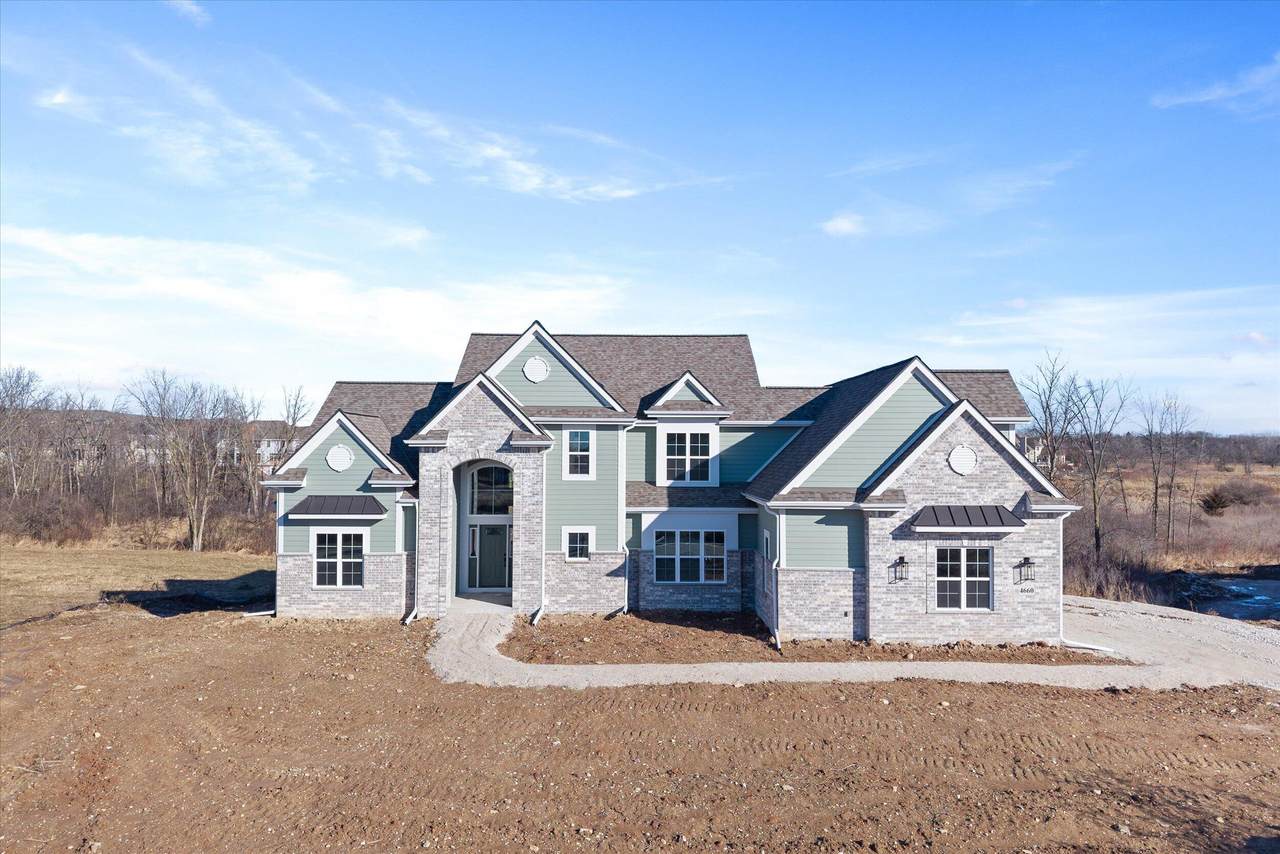 4660 Fenley Way - Photo 1