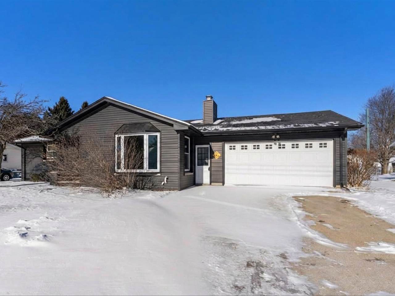 2930 37th St - Photo 1