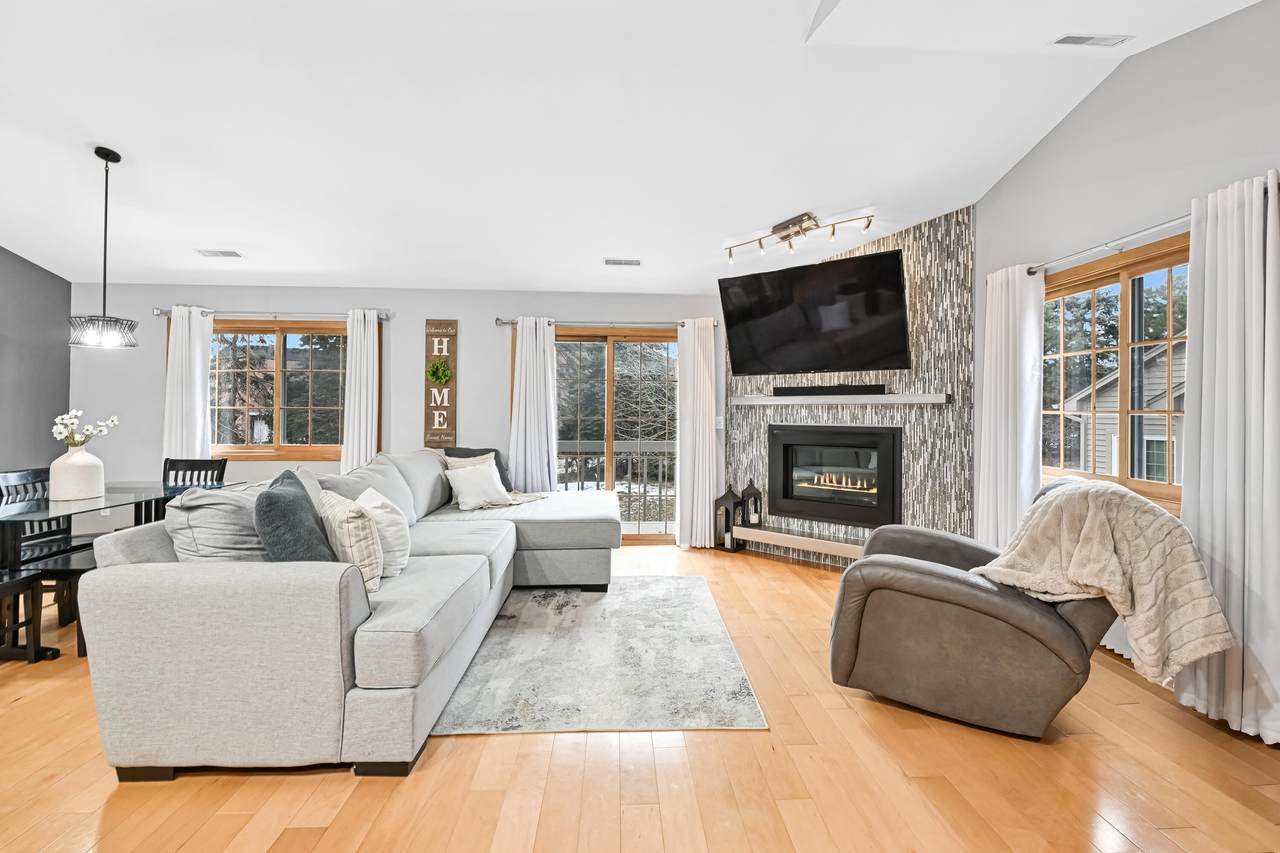 18500 Brookfield Lake Dr - Photo 1