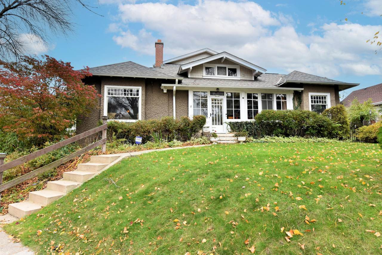 2176 73rd St - Photo 1