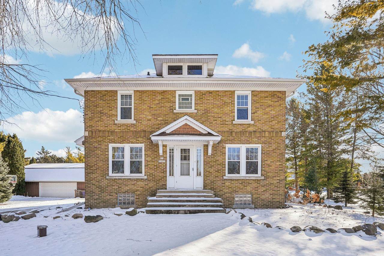 S73W14573 Woods Rd - Photo 1