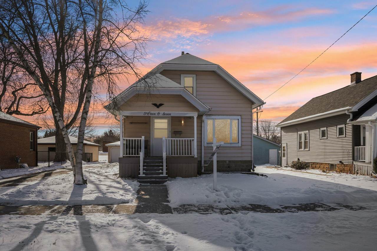 1507 Marquette Ave - Photo 1