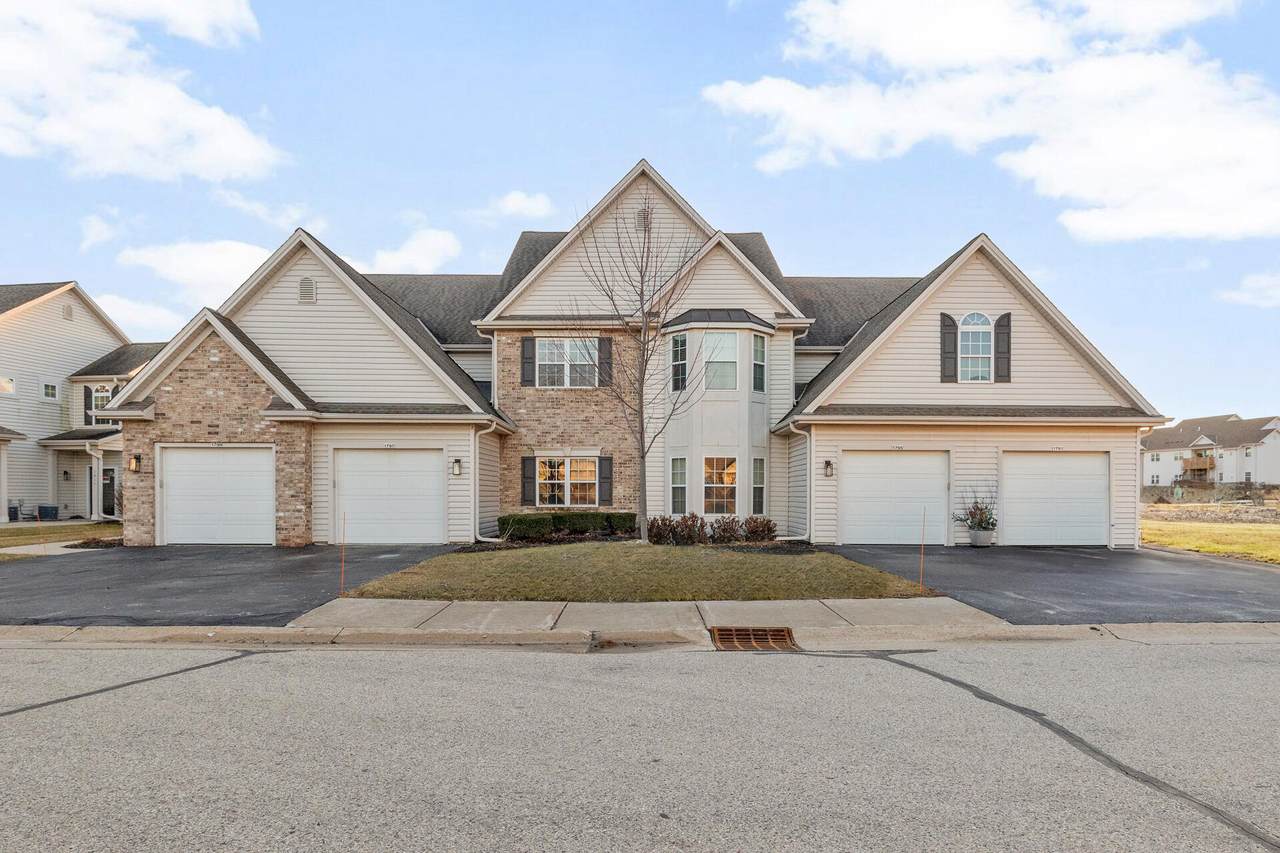 1799 Woodland Way - Photo 1