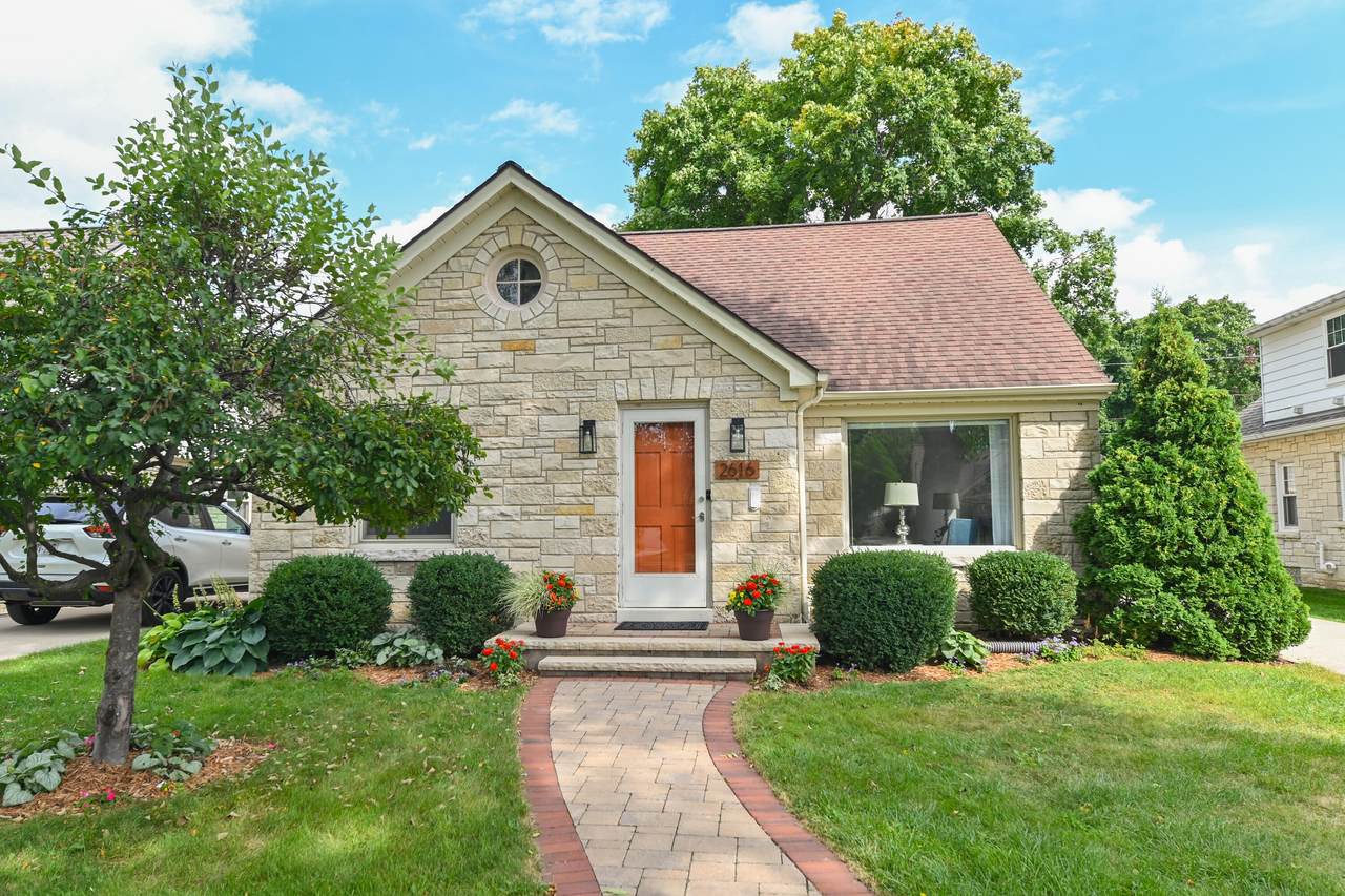 2616 85th St - Photo 1