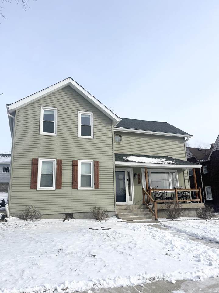 408 Carroll St - Photo 1