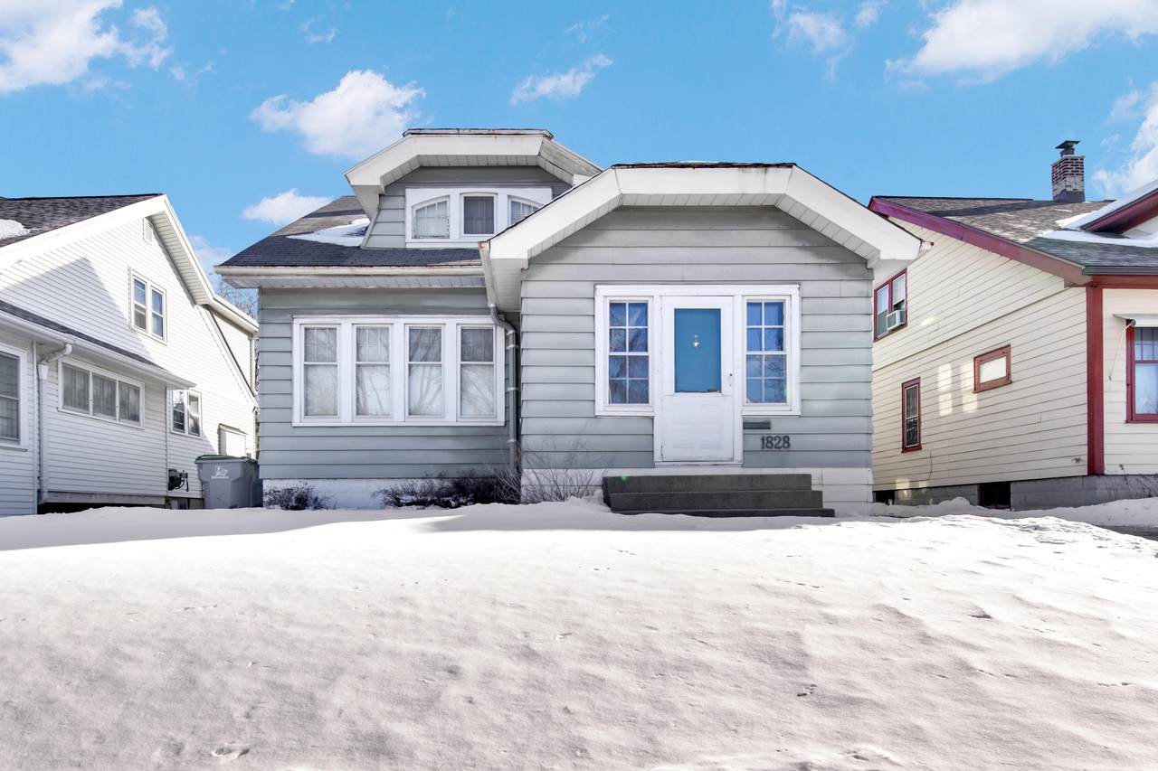 1828 55th St - Photo 1