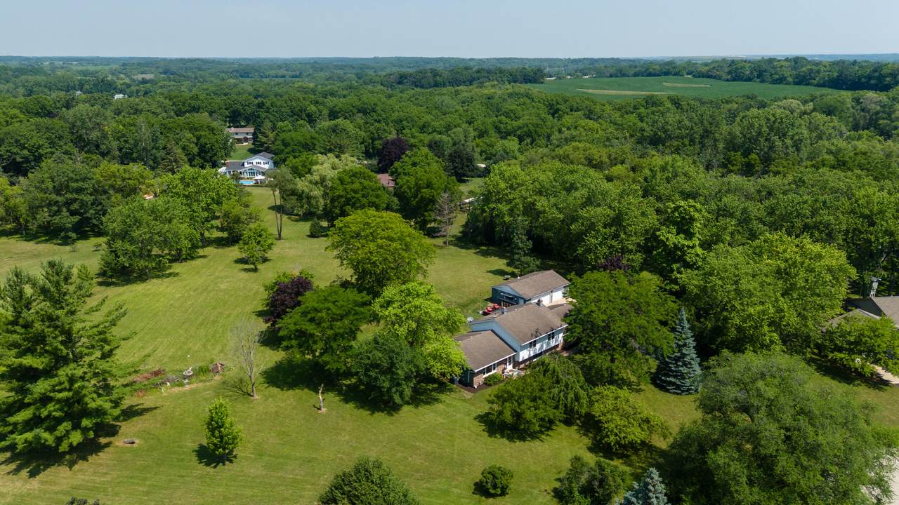 21200 82nd St - Photo 1