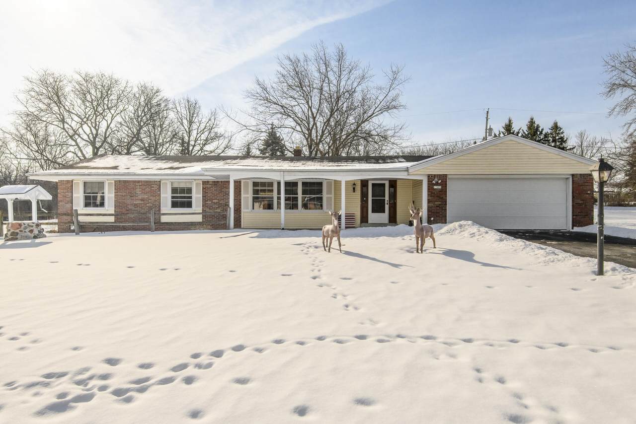 17685 Evergreen Ct - Photo 1