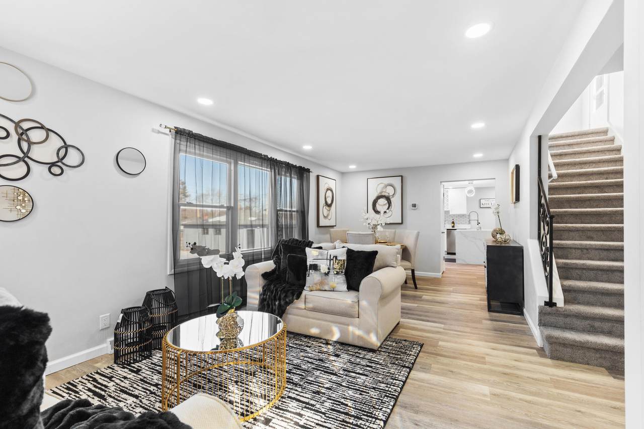 6352 104th St - Photo 1