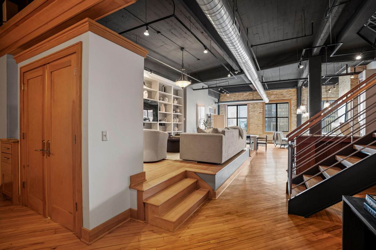 730 Plankinton Ave - Photo 1