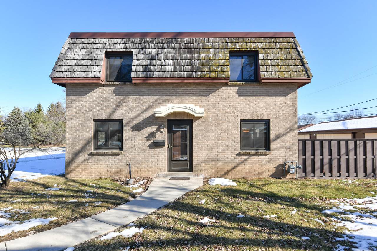 16107 Heritage Ln - Photo 1