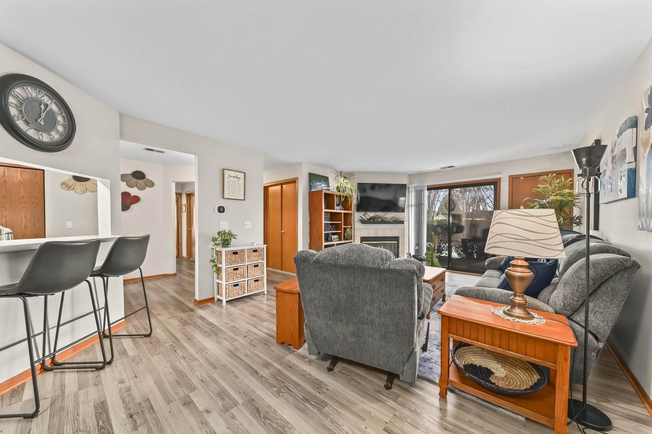 116 Freistadt Rd - Photo 1