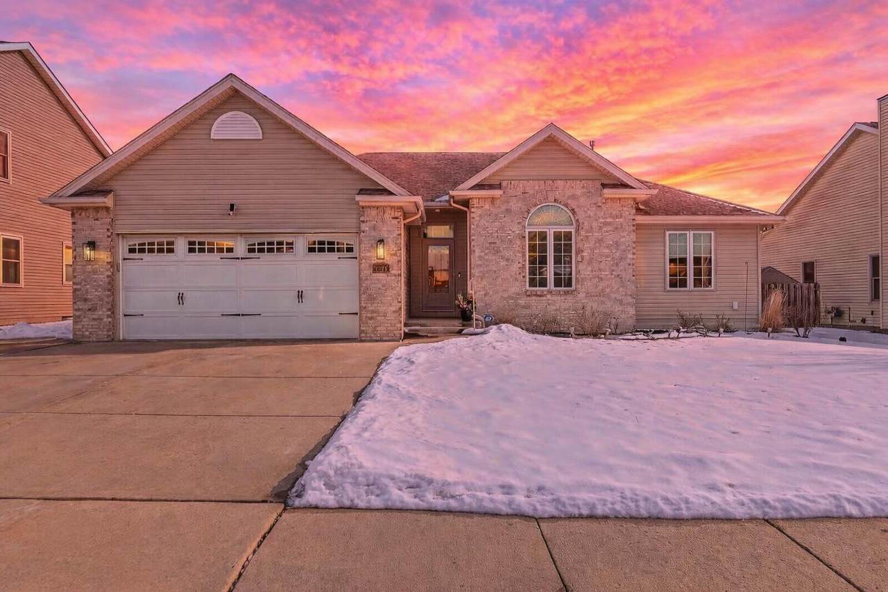 1611 24th Ave - Photo 1