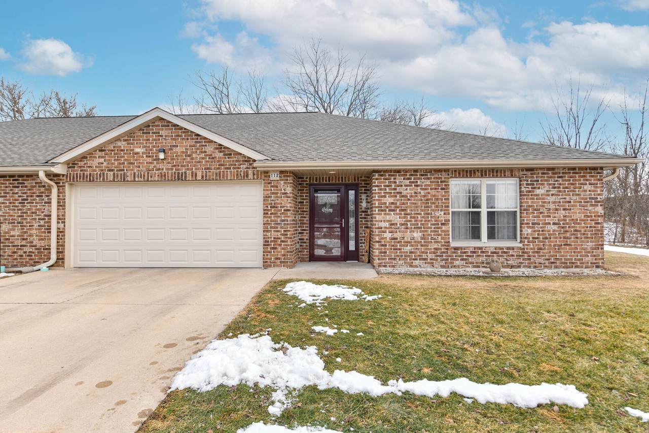 112 Eastfield Ct - Photo 1