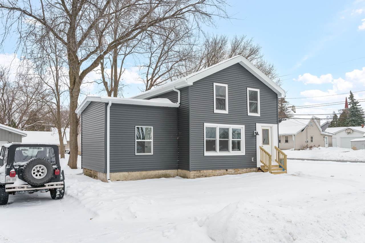 203 Mill St - Photo 1