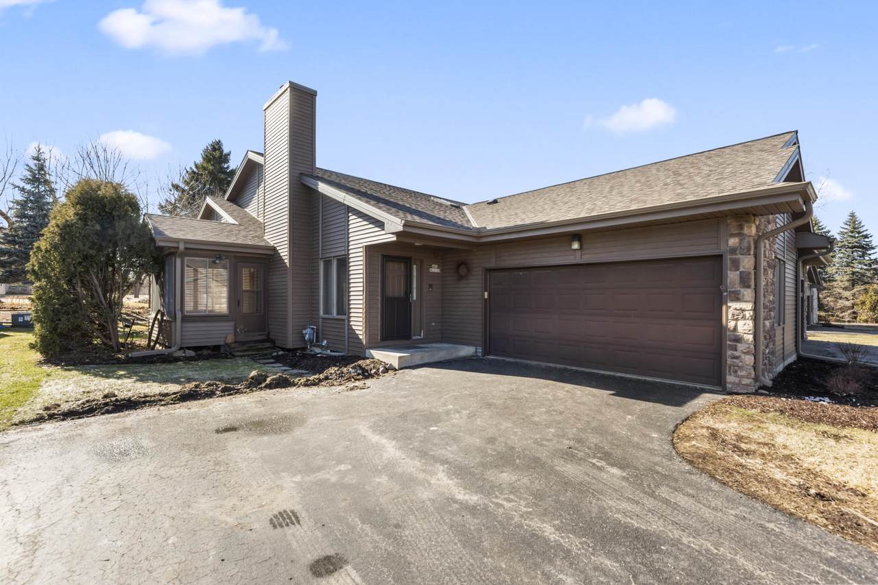 N81W13139 Country Terrace Ln - Photo 1