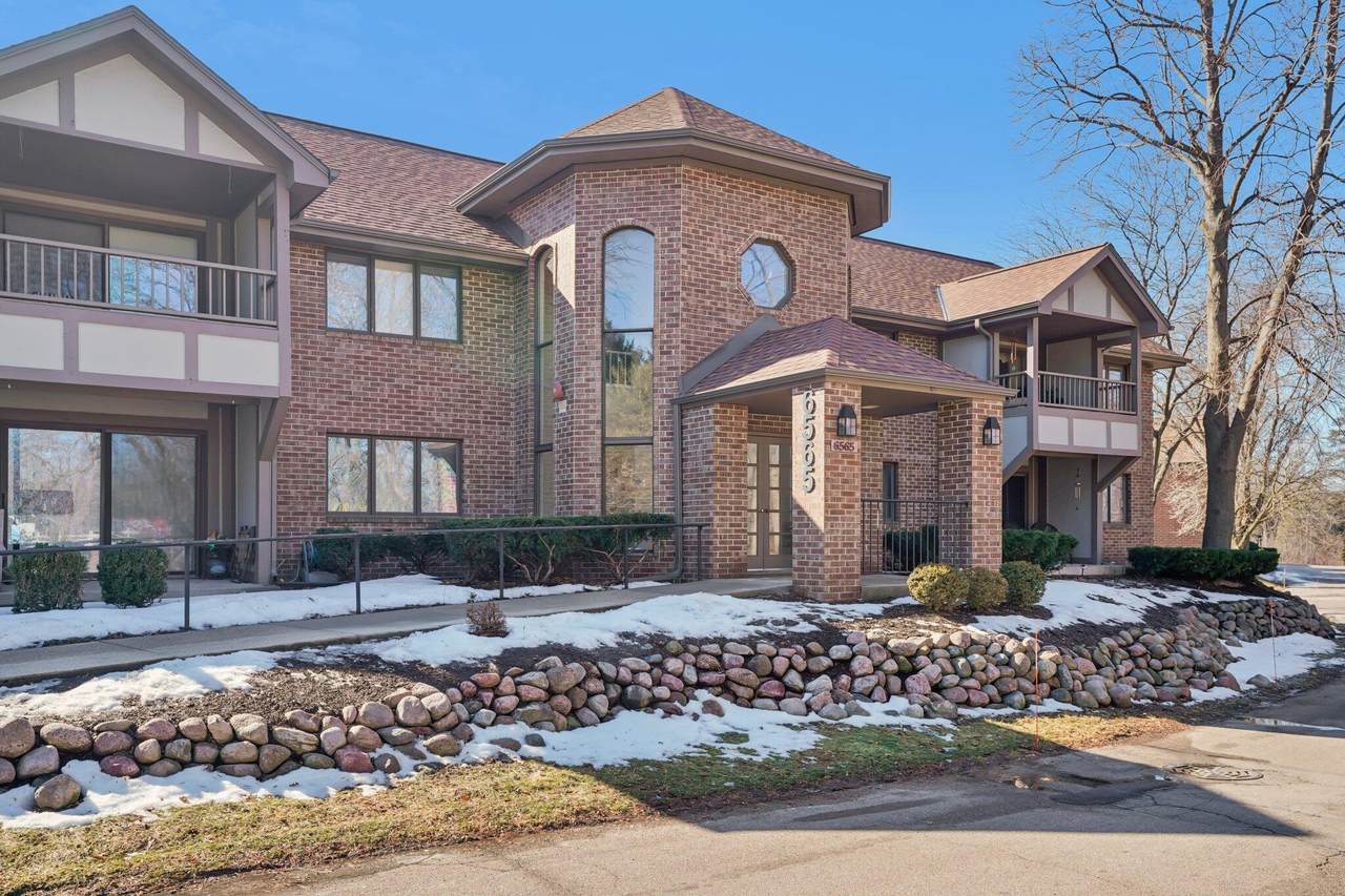 6565 Green Bay Ave - Photo 1
