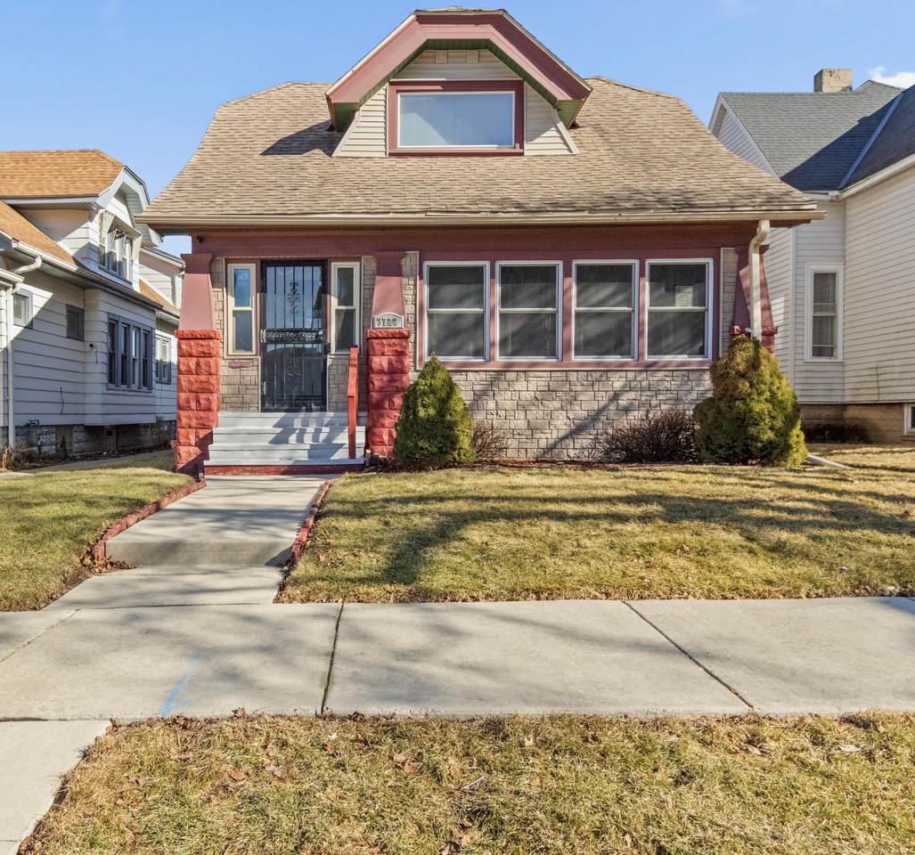 3722 23rd St - Photo 1