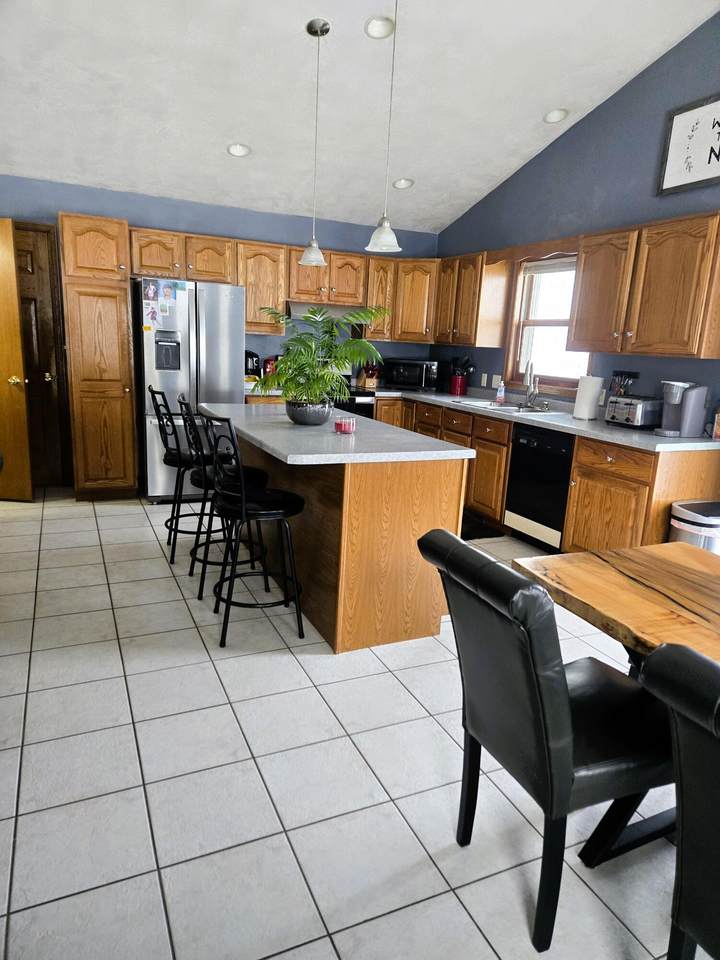https://bt-photos.global.ssl.fastly.net/milwaukee/1280_boomver_1_1951317-2.jpg