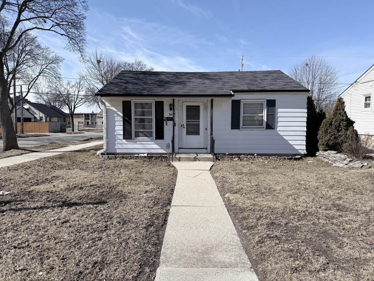 5701 79th St - Photo 1