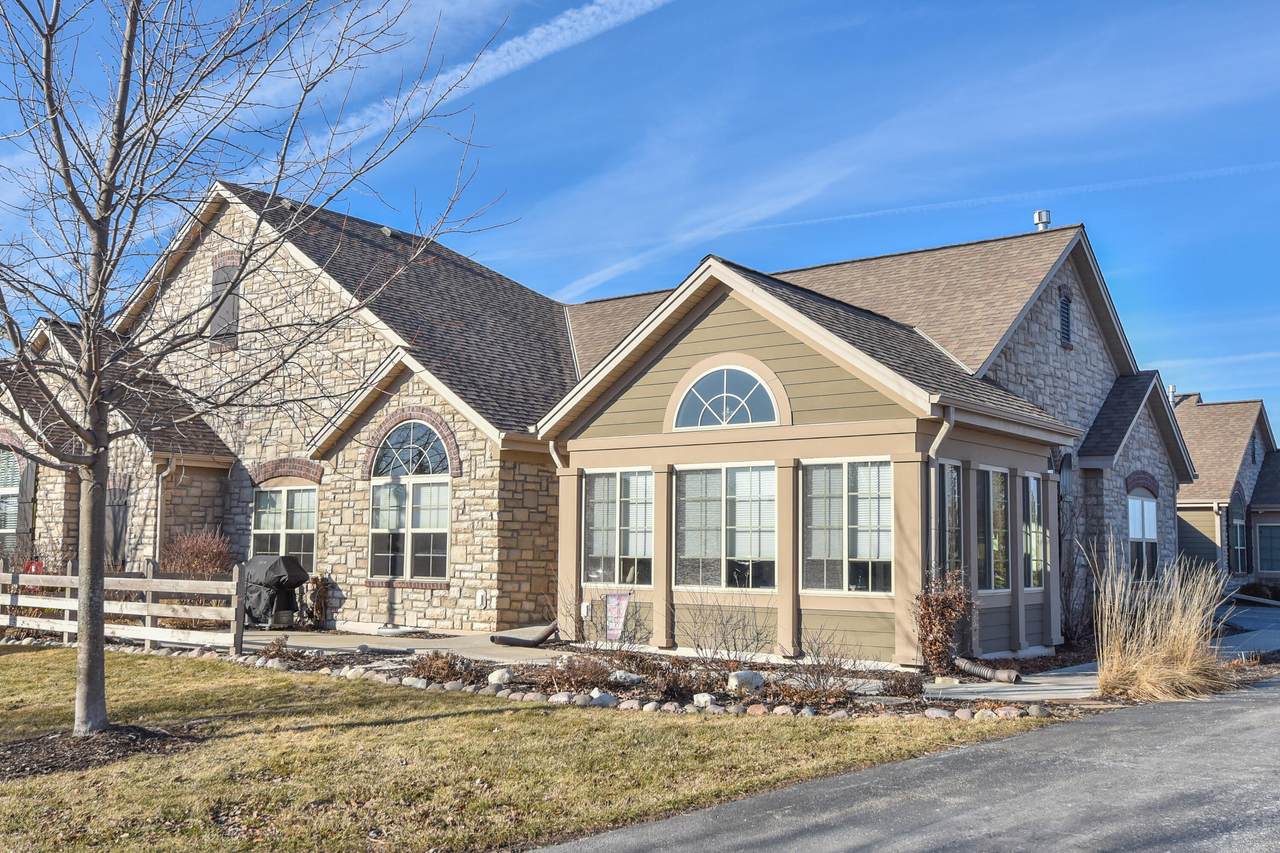 N50W25072 William Dr - Photo 1