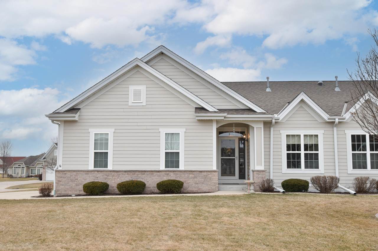 3905 Five Iron Ct - Photo 1